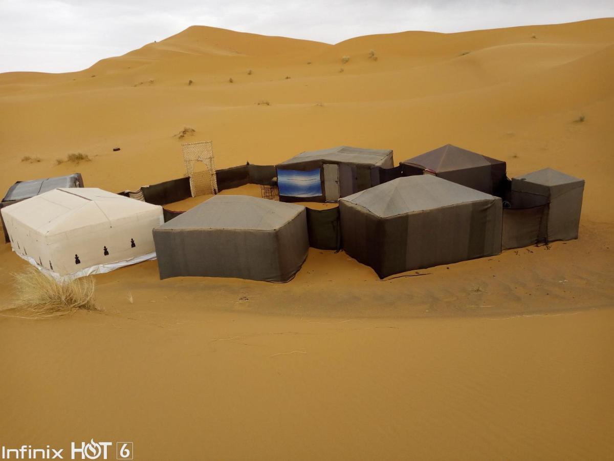 فندق Sahara Camel Tours Camp مرزوكة المظهر الخارجي الصورة