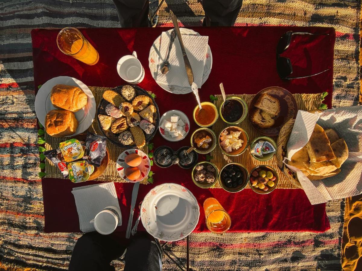 فندق Sahara Camel Tours Camp مرزوكة المظهر الخارجي الصورة