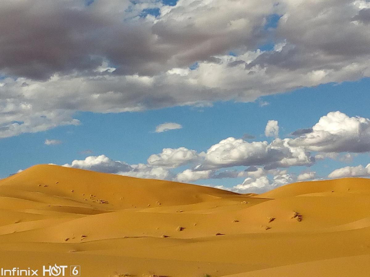 فندق Sahara Camel Tours Camp مرزوكة المظهر الخارجي الصورة