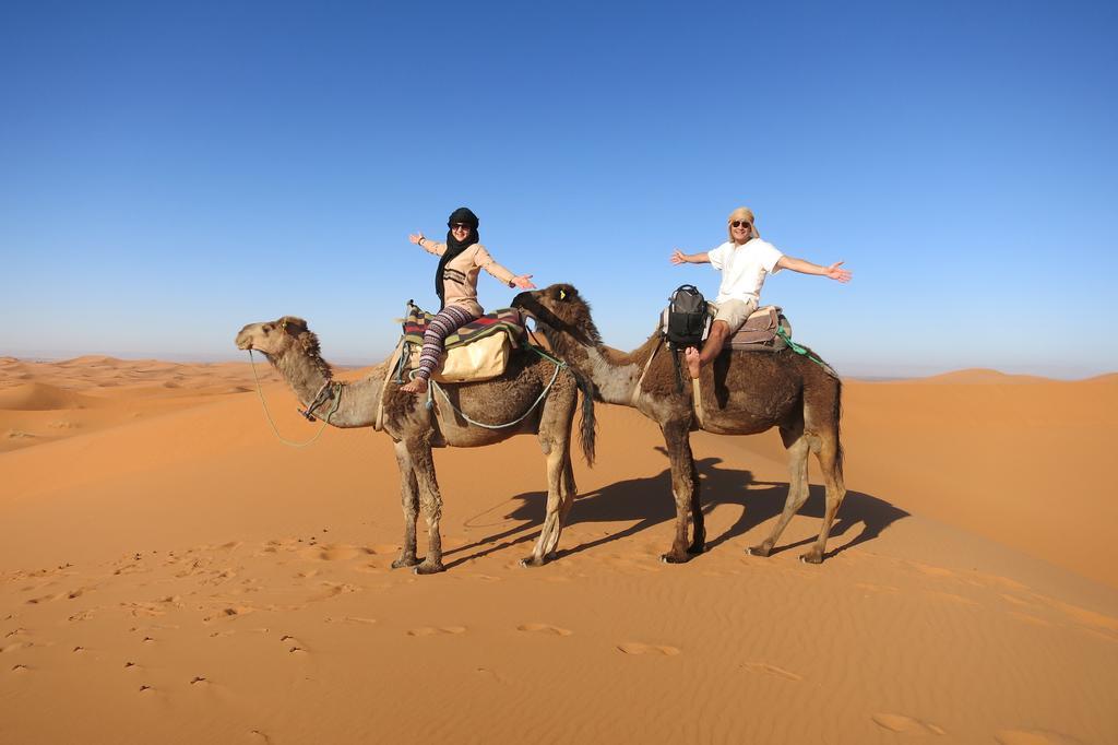 فندق Sahara Camel Tours Camp مرزوكة الغرفة الصورة