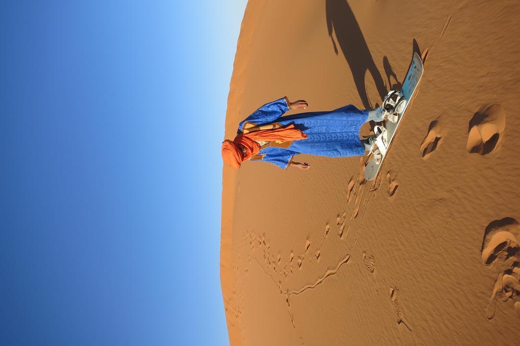 فندق Sahara Camel Tours Camp مرزوكة المظهر الخارجي الصورة