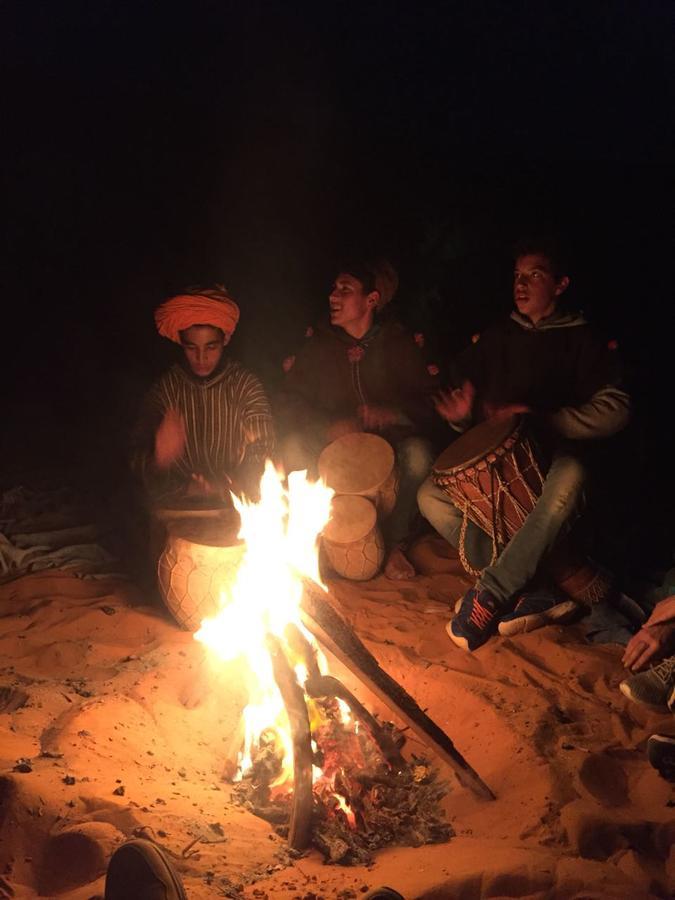 فندق Sahara Camel Tours Camp مرزوكة المظهر الخارجي الصورة
